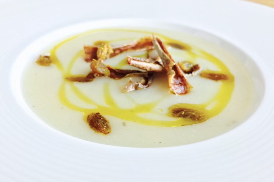 Roasted Garlic, Cauliflower and Potato Soup